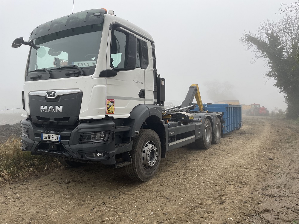 IMG_7788re Man 6*4 ampliroll
